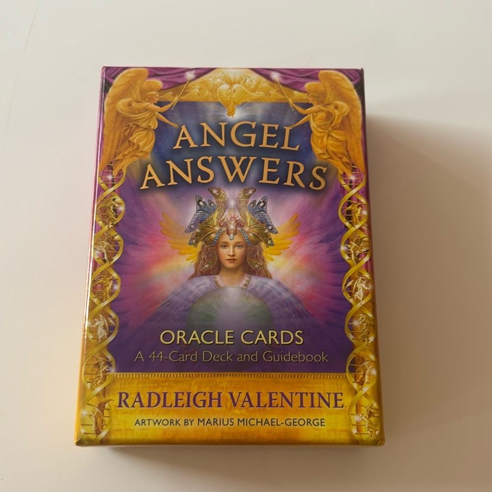 Angel Answers oracle deck